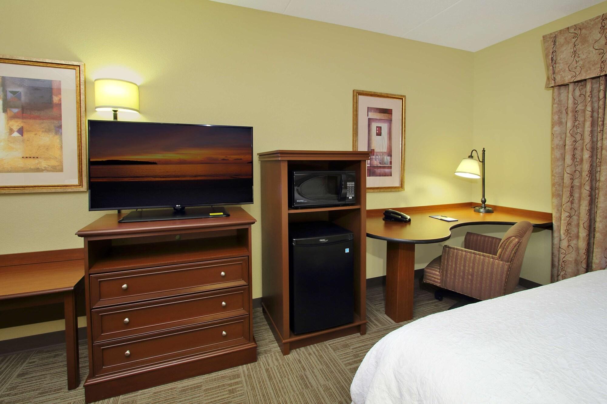 Hampton Inn & Suites Madisonville Exterior foto