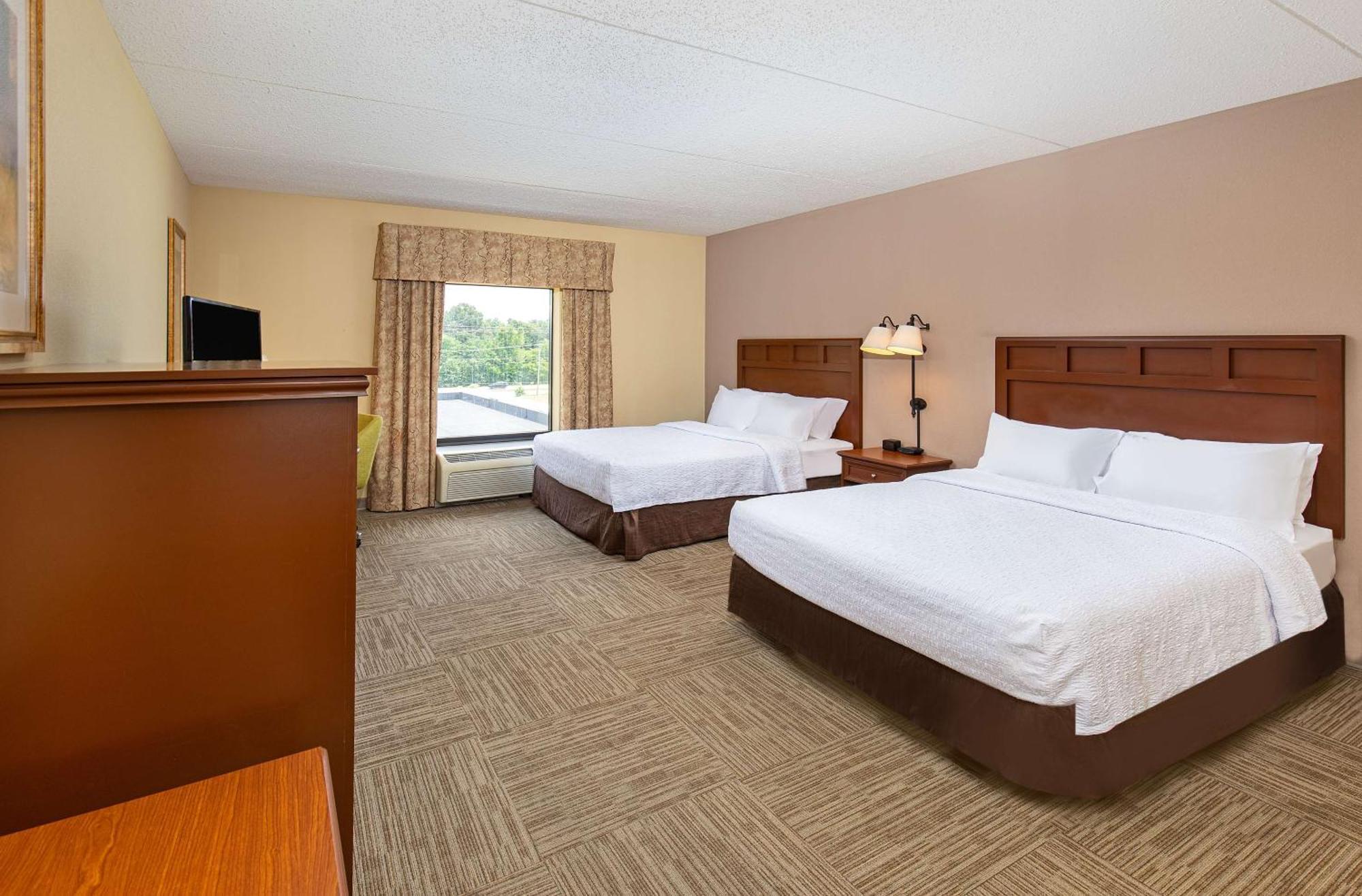 Hampton Inn & Suites Madisonville Exterior foto